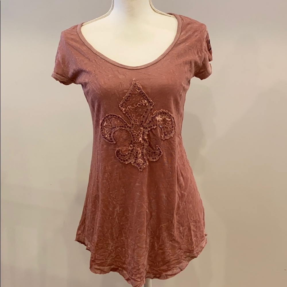 Flowy Women’s Tee